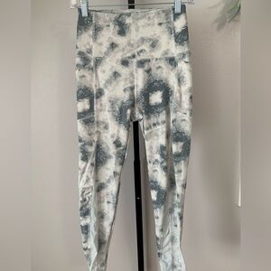 Better Sports Performance (BSP) Gray Tie-Dye Leggings